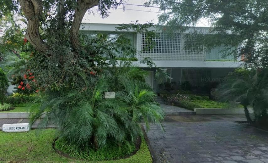 Vendo Linda Casa en Calle Teniente Romanet N 3XX, San Isidro. - 1