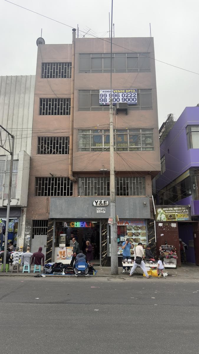 Departamento y/o Deposito en Abancay cerca Grau - 1