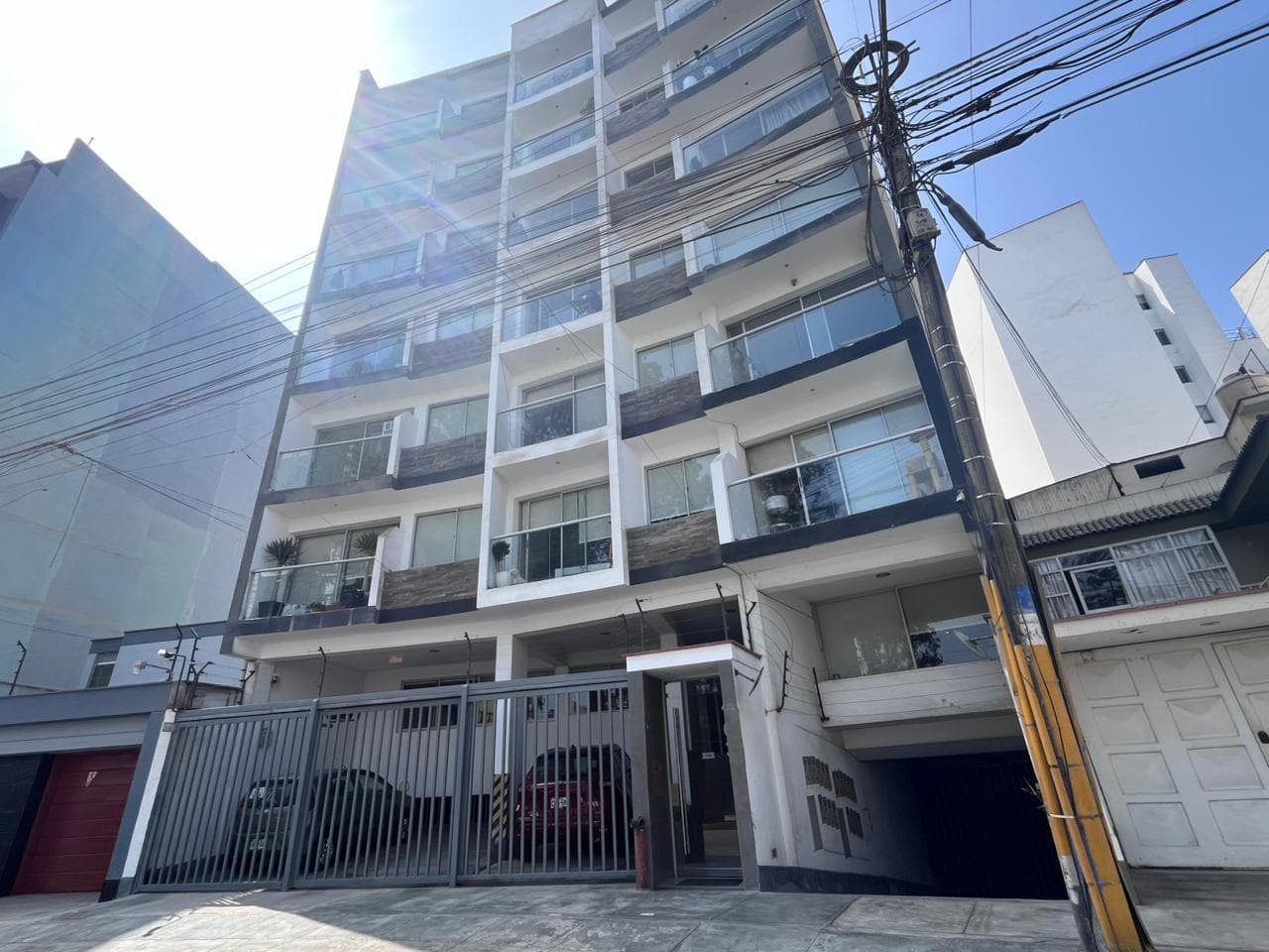 Vendo Departamento 85mt2 Cochera en Salamanca - 1