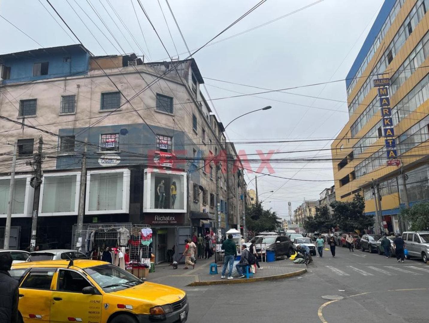 Vendo Ambiente Versatil En El Corazon De Gamarra - 1