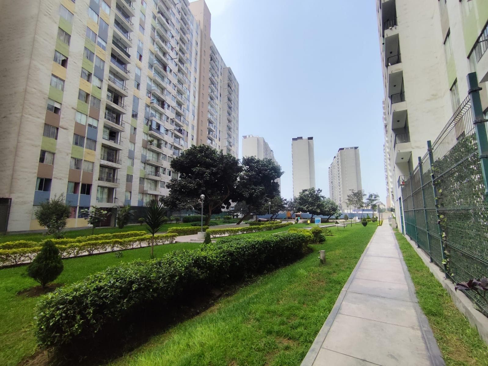 SE ALQUILA DEPARTAMENTO DUPLEX EN CONDOMINIO NOGALES EL AGUSTINO LIMITE CON SANTA ANITA - 1