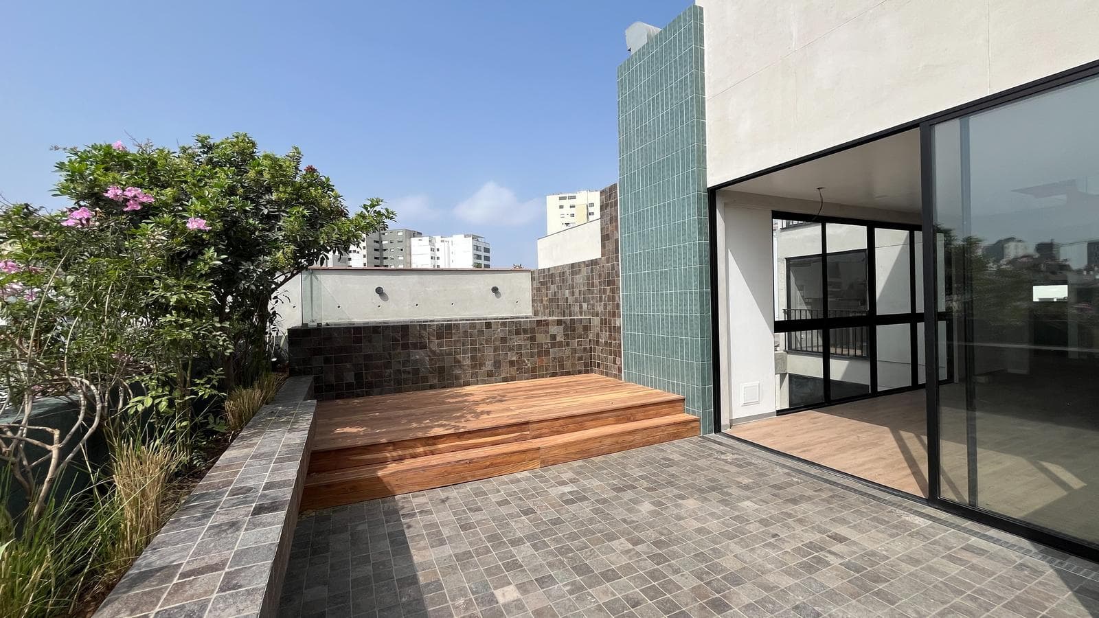 SOFISTICADO PENT HOUSE DE 178M2 CON TERRAZA Y PISCINA PRIVADA - 1