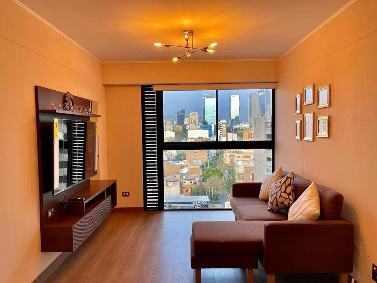 DEPARTAMENTO EN ALQUILER EN LA AV AREQUIPA - 1