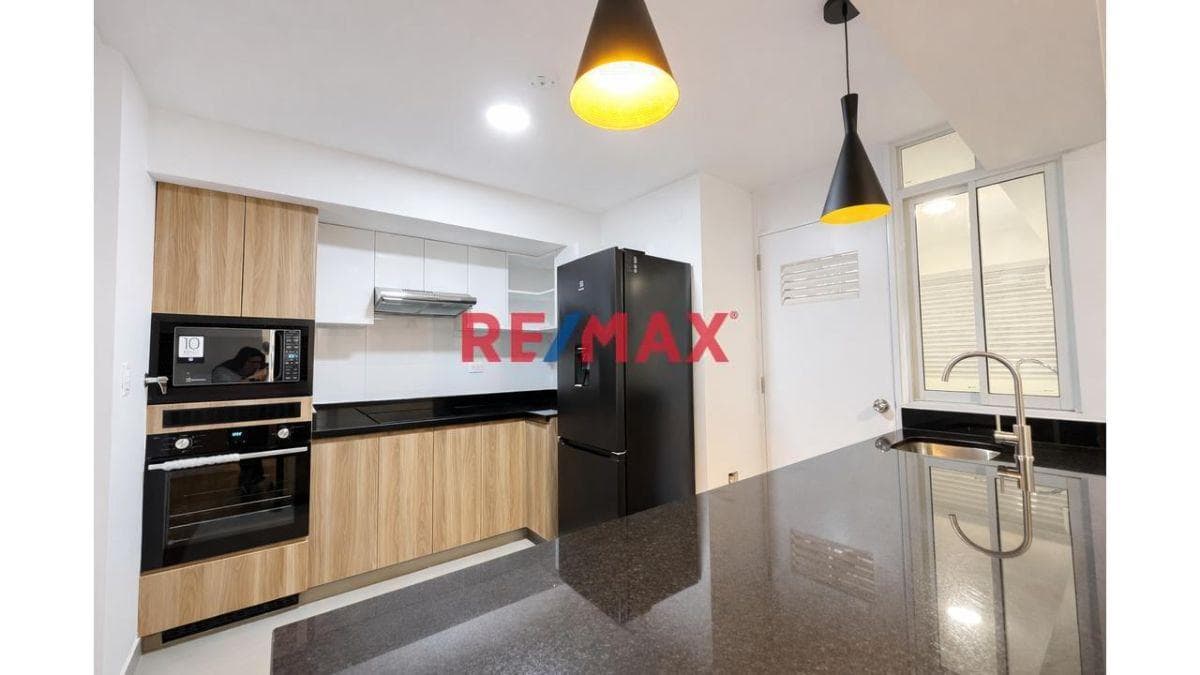 Departamentos En Venta En Miraflores Cerca A Parque Kennedy Ideal Para Inversión - 1