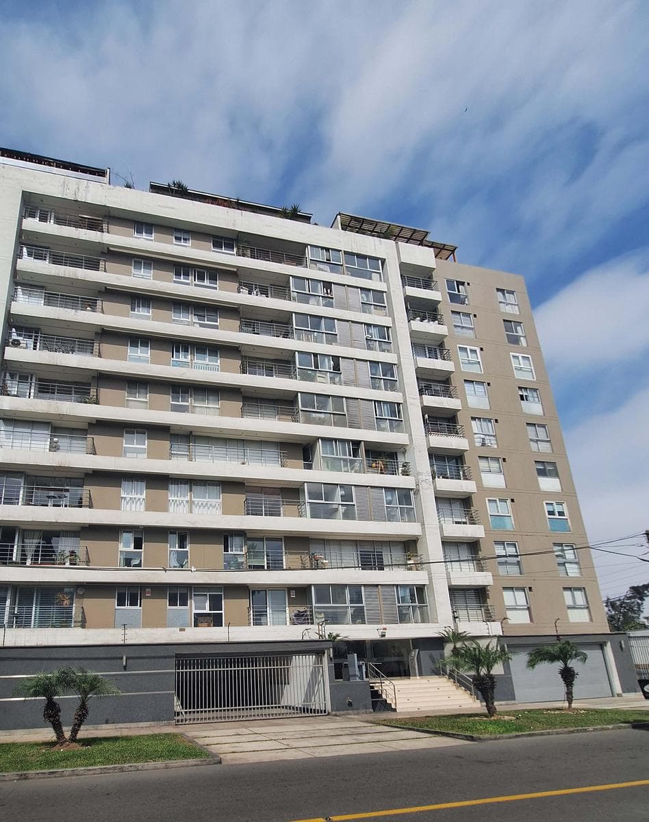 Departamento en venta/ alquiler - 3 habitaciones + estacionamiento - 1
