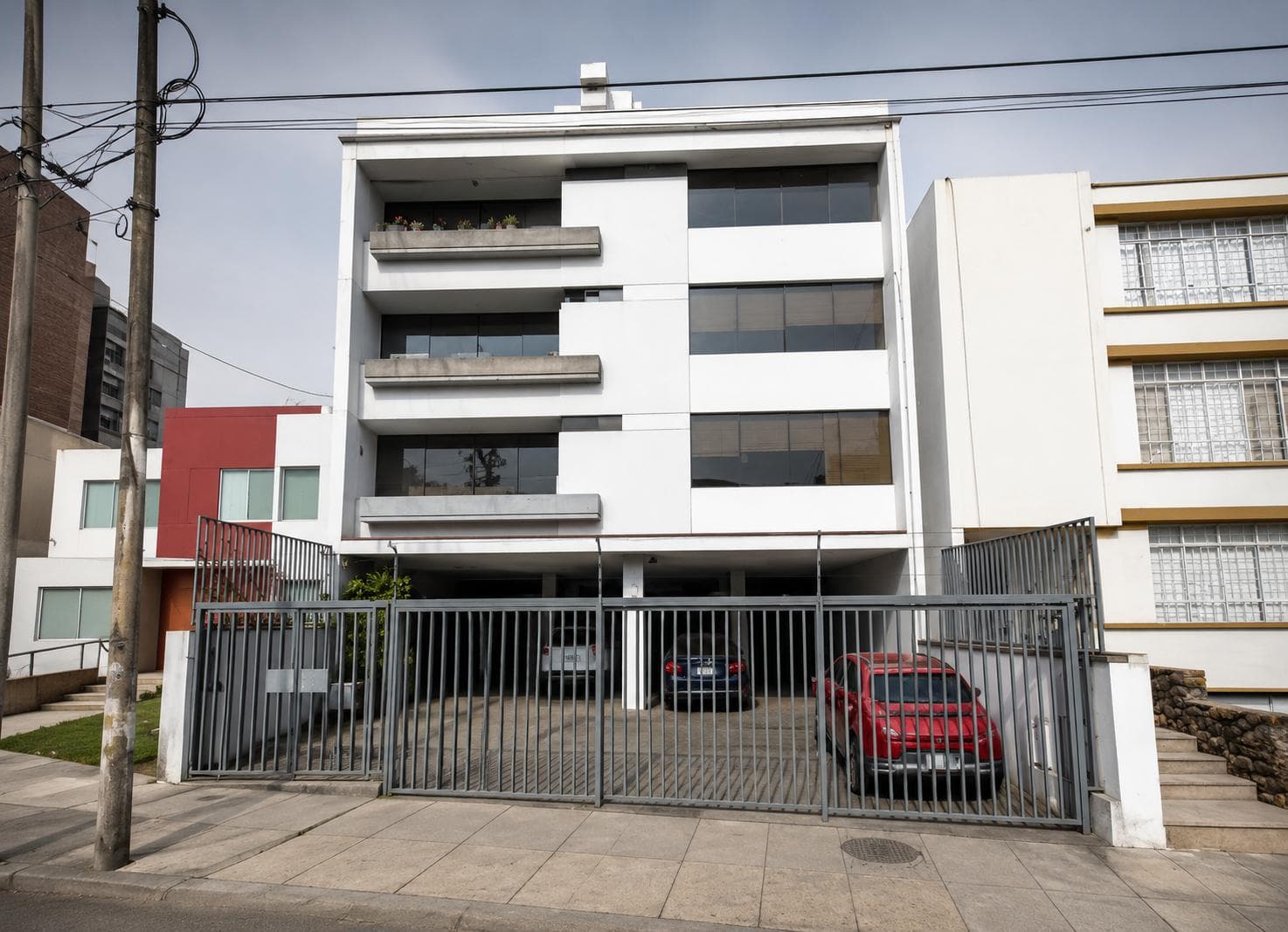 ALQUILO AZOTEA PARA INSTALACIÓN DE ANTENAS EN MIRAFLORES - 1