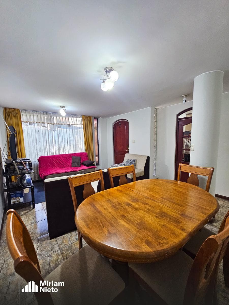 Departamento en Venta en Jose Luis Bustamante y Rivero – 1er piso - 1