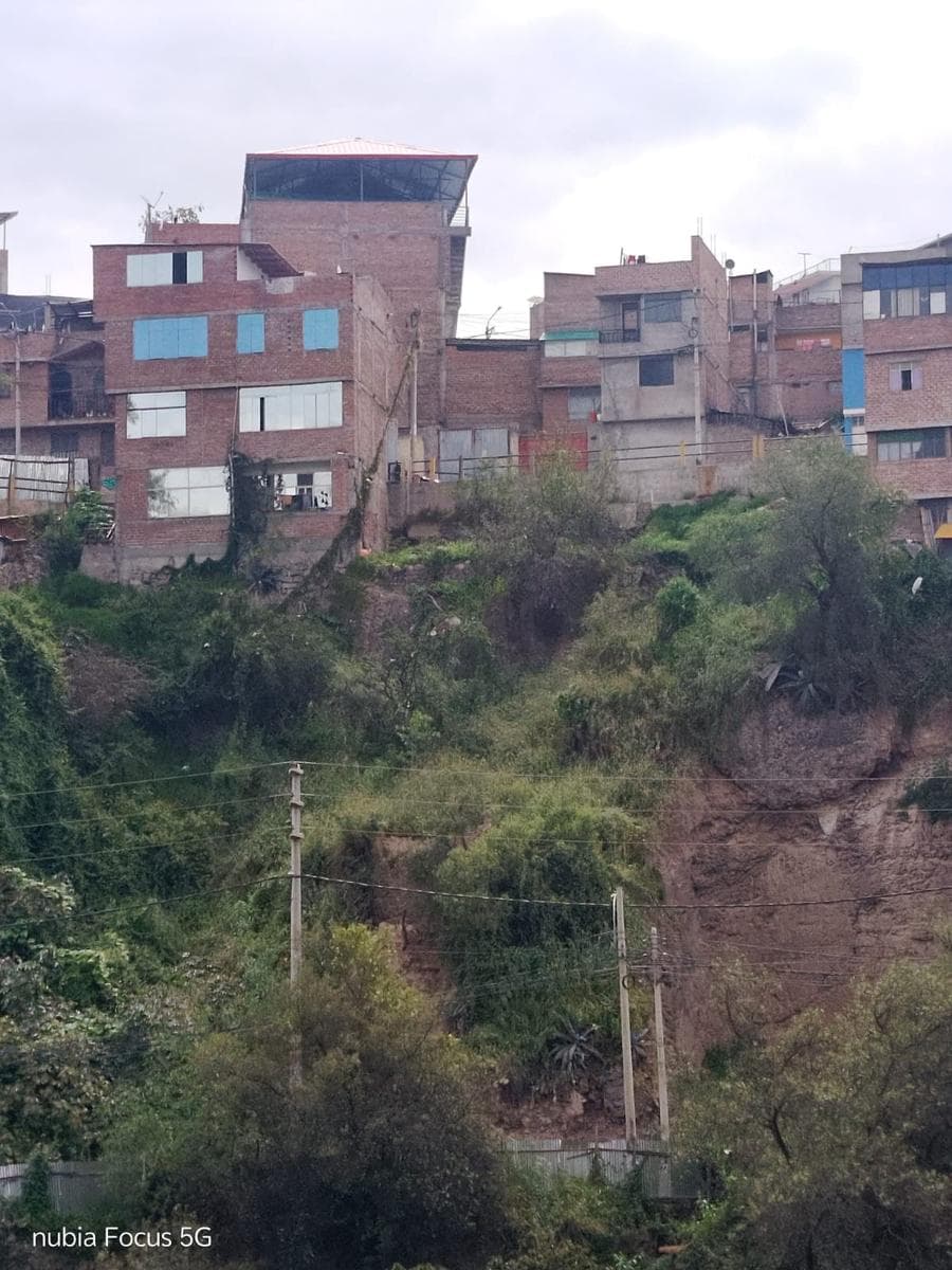 Venta de Terreno en Ayacucho - 1