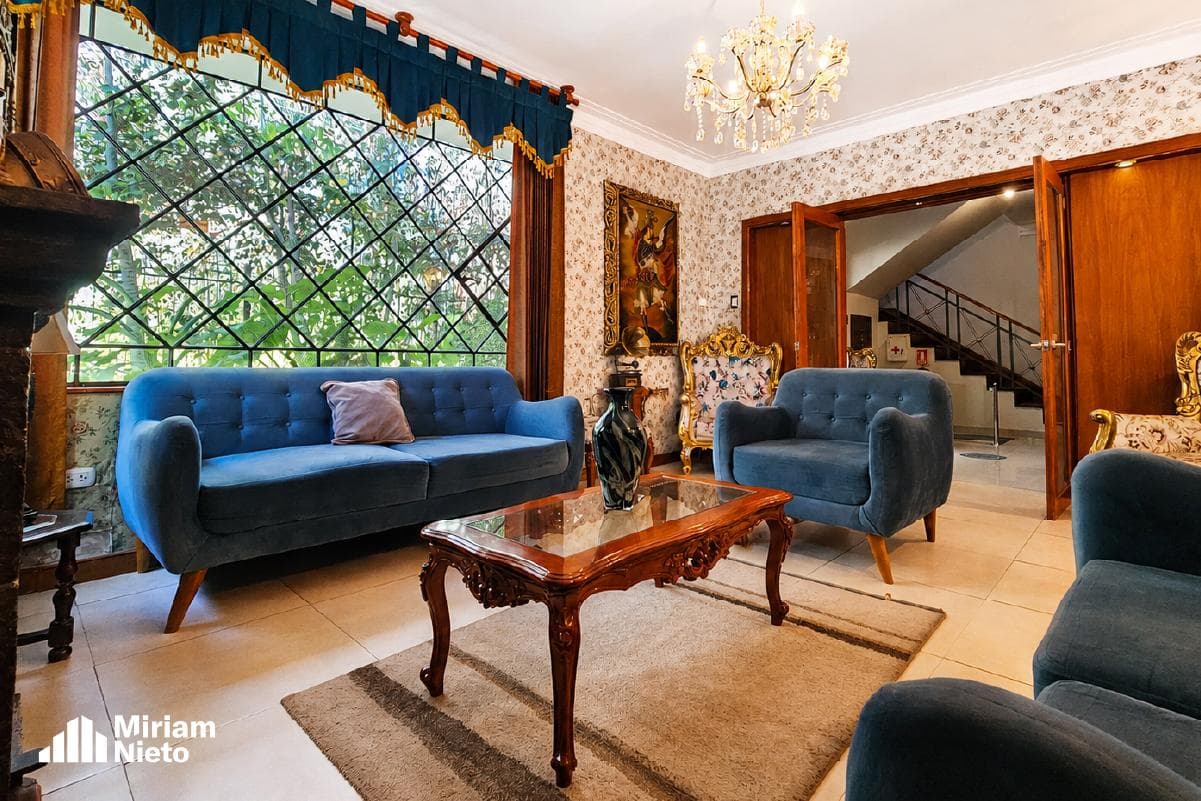 Hotel en Venta en Alto Selva Alegre - 1