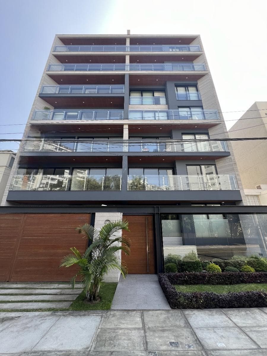 Venta Pent House de estreno en San Isidro - 1
