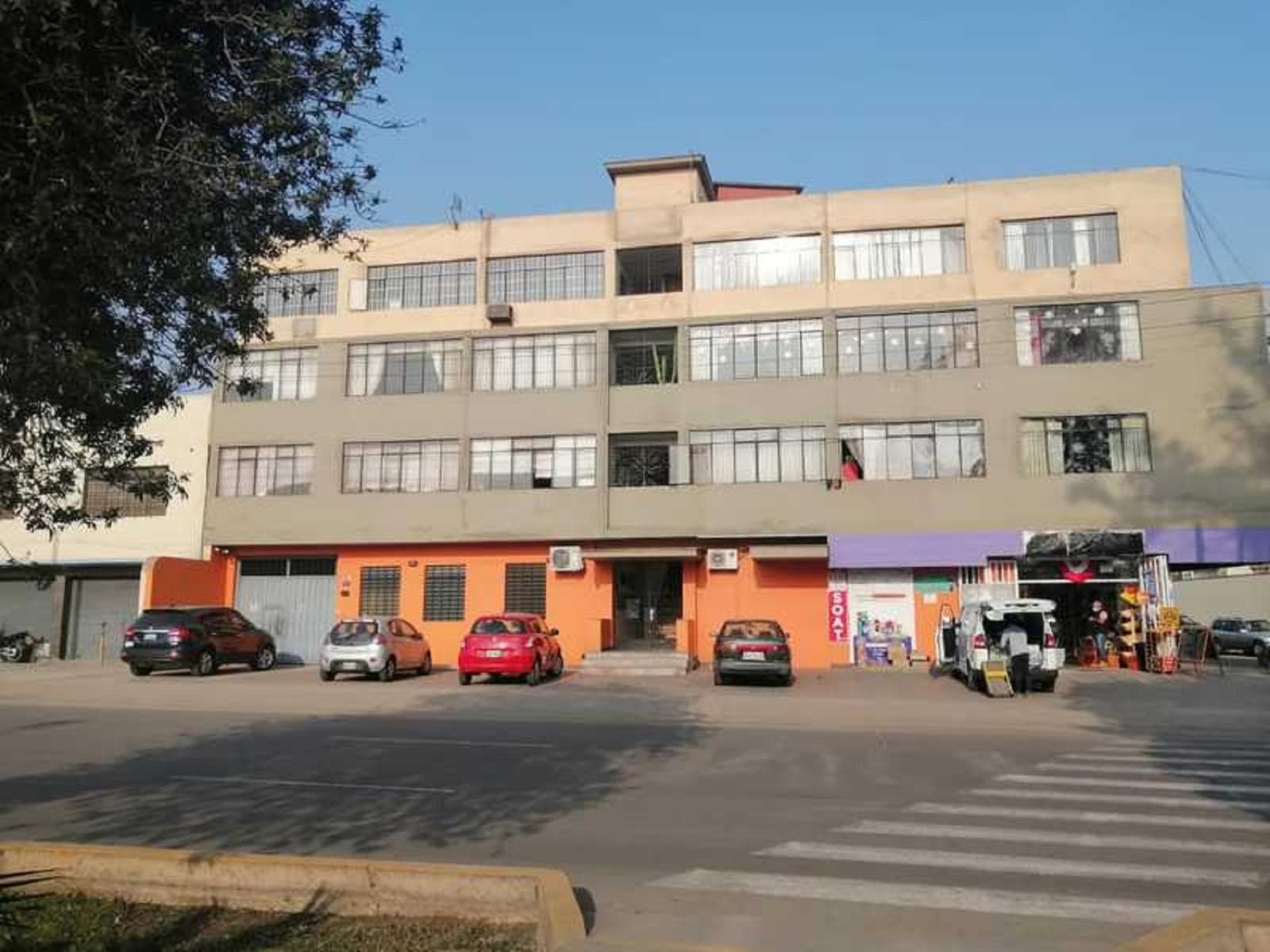 Venta De Local Comercial En Lince - 1