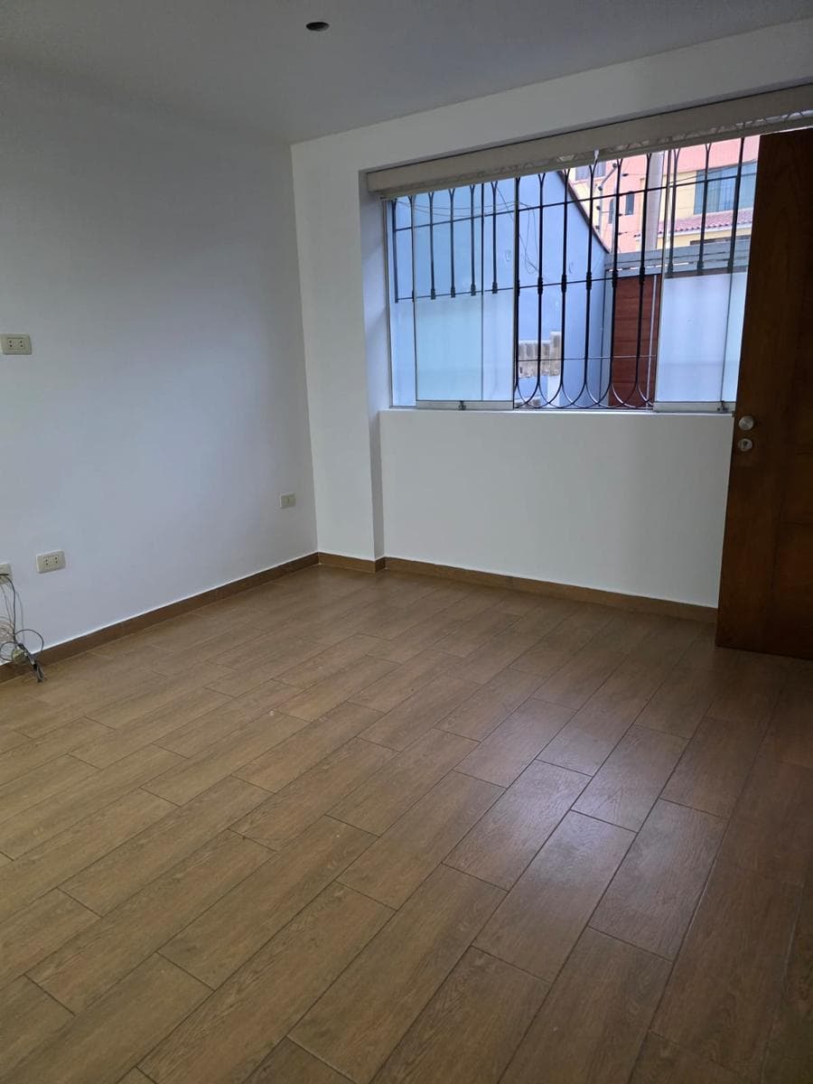 DEPARTAMENTO EN ALQUILER | 1ER PISO | 2 DORMITORIOS - 1