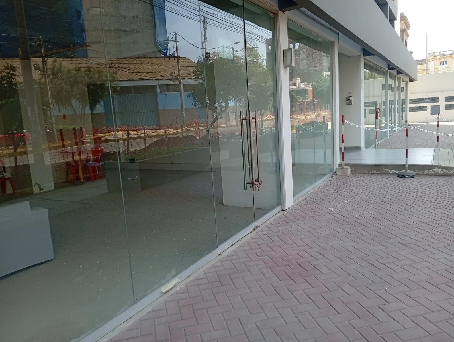 VENTA LOCAL COMERCIAL EN SANTA BEATRIZ - LOCAL 2 (609-1092-23) - 1