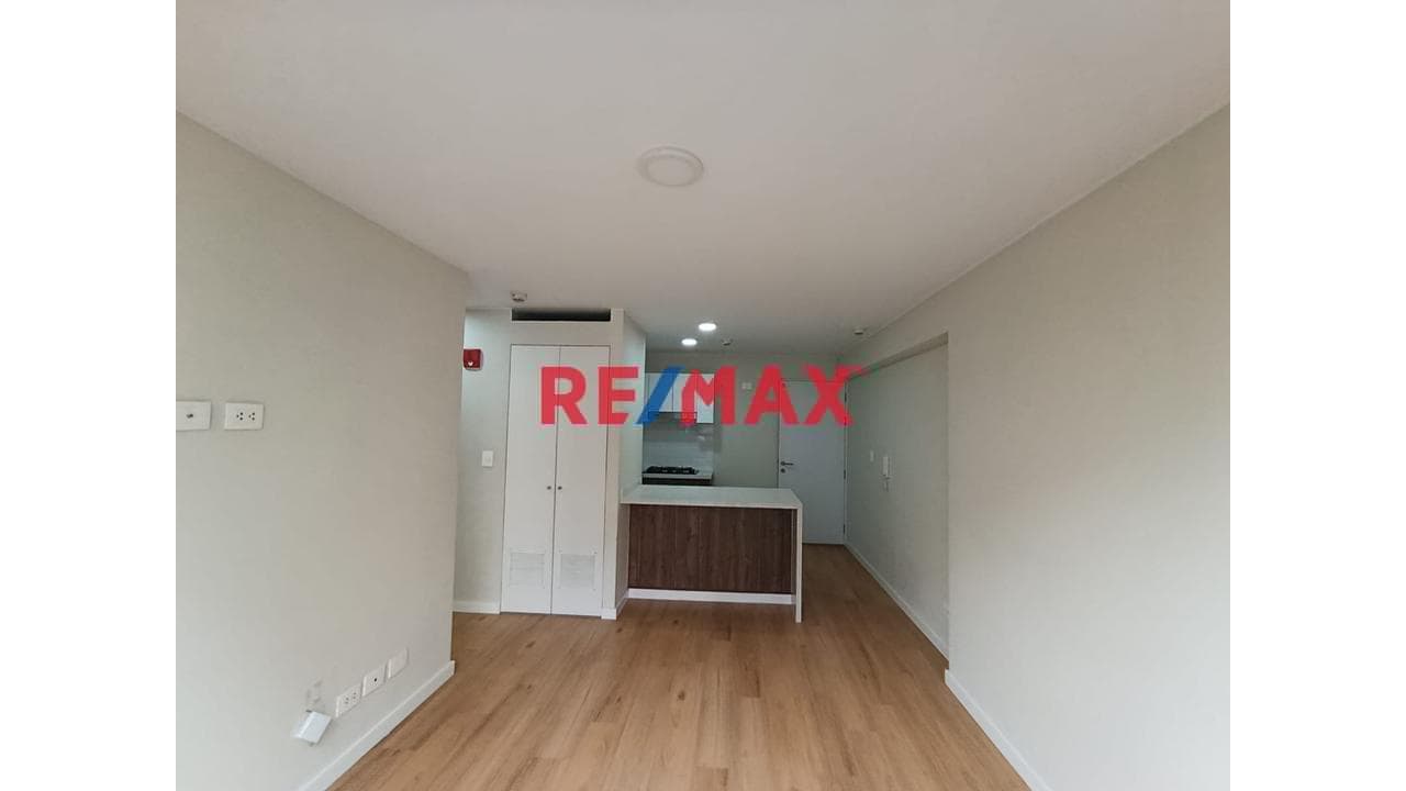 Departamento En Alquiler En Lince Con 2 Dormitorios Y Áreas Comunes - 1