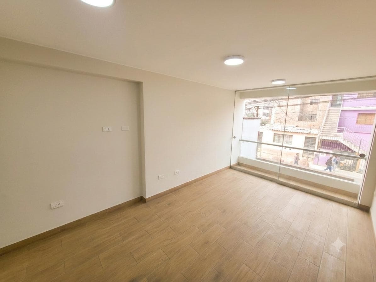 Departamento en San Juan de Lurigancho - 1