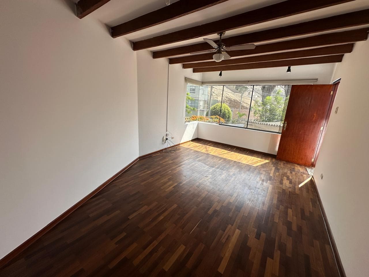 DEPARTAMENTO ALQUILER LA MOLINA VIEJA, PISO 2, 2 DORMITORIOS, VISTA CALLE - 1