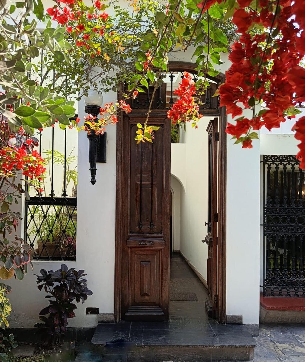 Casa En Venta — Santiago De Surco - 1