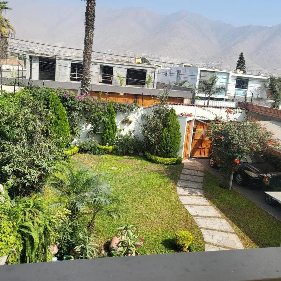 ¡Venta De Hermosa Casa En Sol De La Molina! - 2