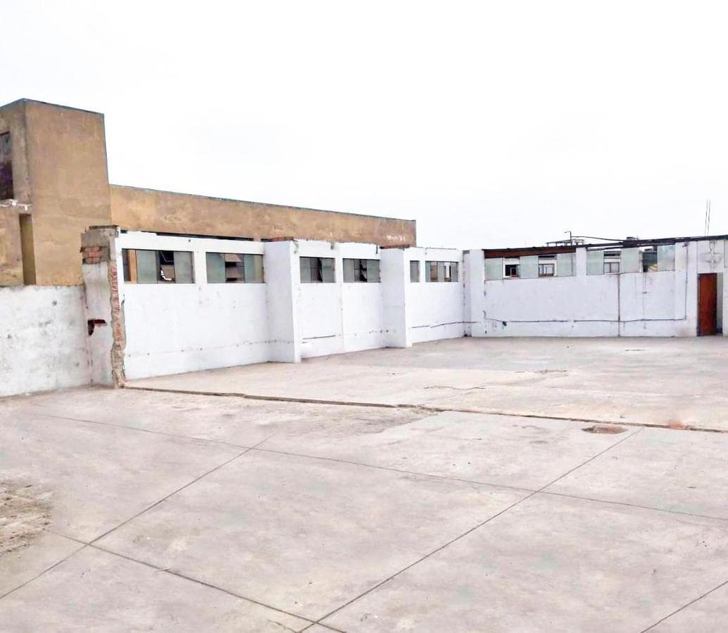 Local Industrial en Venta - Av. Venezuela - Cercado de Lima - 1