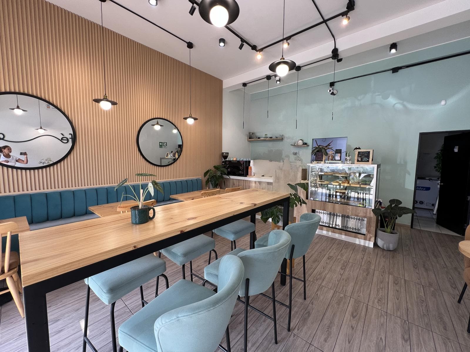 ALQUILO LOCAL COMERCIAL 52M2 - A ESPALDAS DE AV. EL POLO - SURCO - 1