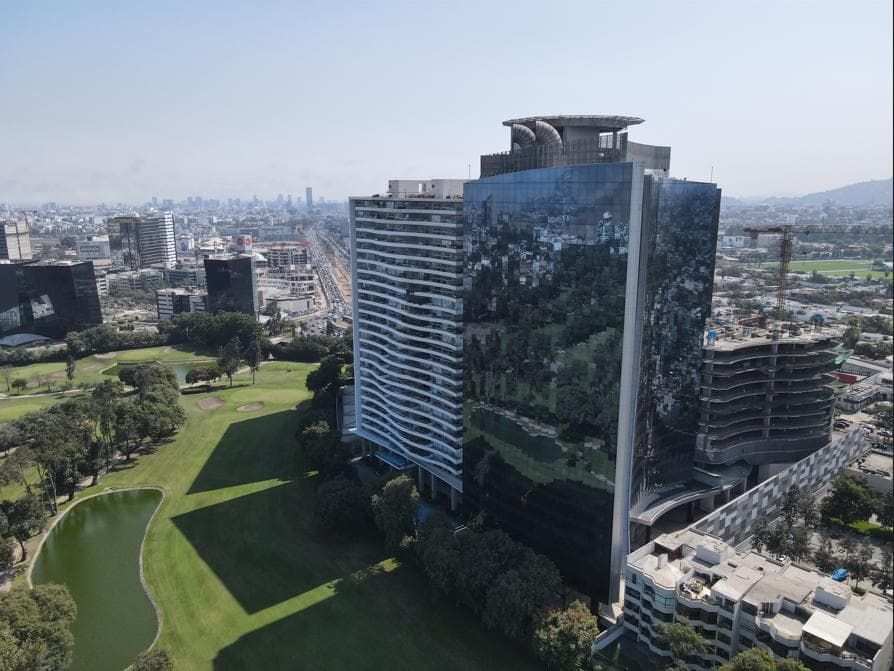 Oficina Top en Alquiler en Edificio More I - Golf Los Incas. Surco - 1